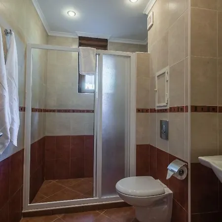 Marina Apartment *